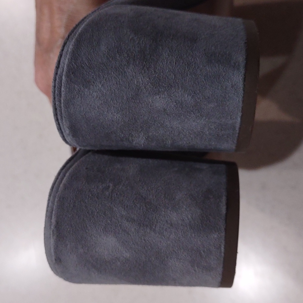 Vionic Grey Suede Presley Mules Size 10 Medium EUC - Picture 12 of 12
